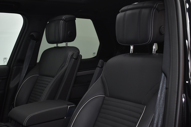 Land Rover Discovery D300 MHEV R-Dynamic HSE - U5992