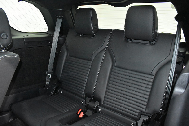 Land Rover Discovery D300 MHEV R-Dynamic HSE - U5992