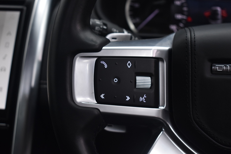 Land Rover Discovery D300 MHEV R-Dynamic HSE - U5992