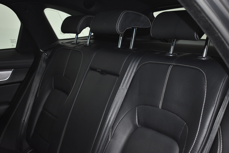 Jaguar F-PACE D200 MHEV R-Dynamic S - U5993