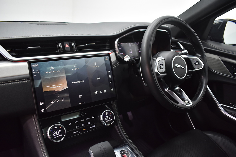 Jaguar F-PACE D200 MHEV R-Dynamic S - U5993