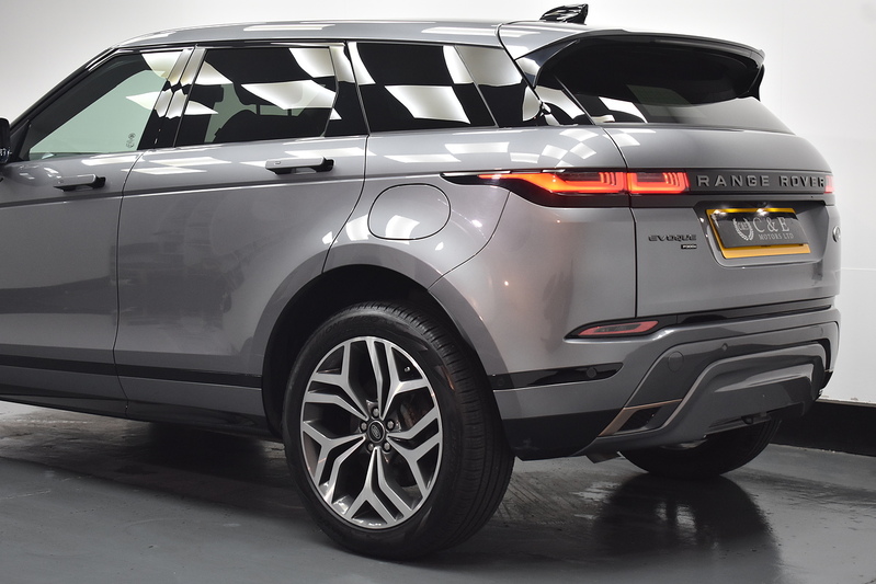 Land Rover Range Rover Evoque P300e R-Dynamic HSE - U5994