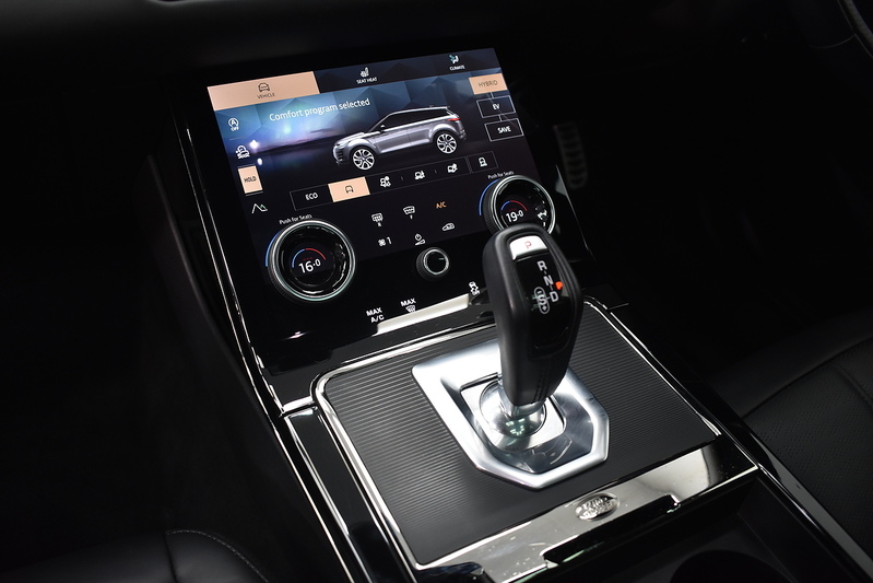 Land Rover Range Rover Evoque P300e R-Dynamic HSE - U5994