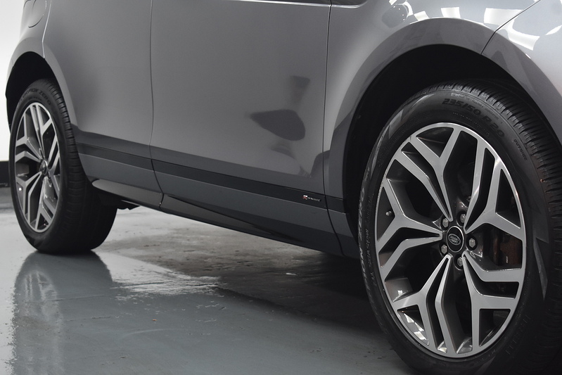 Land Rover Range Rover Evoque P300e R-Dynamic HSE - U5994