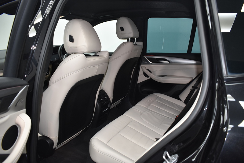 BMW X3 30e M Sport - U5996