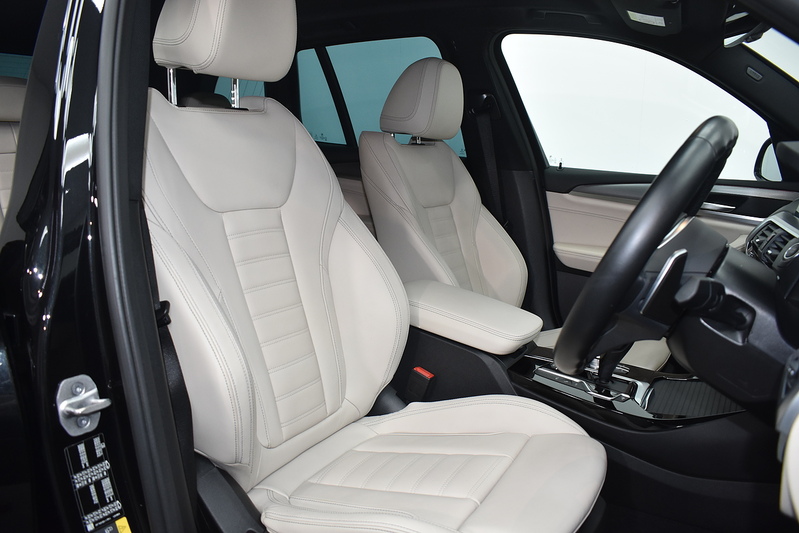 BMW X3 30e M Sport - U5996