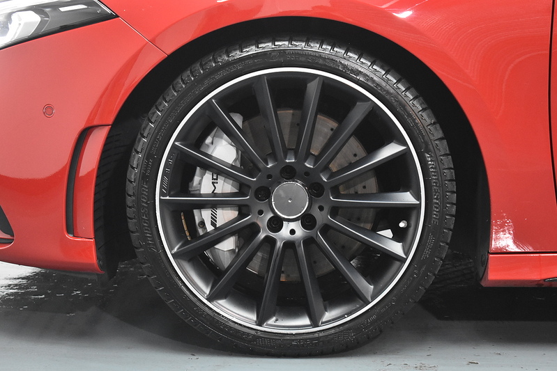 Mercedes-Benz A Class A35 AMG - U6001