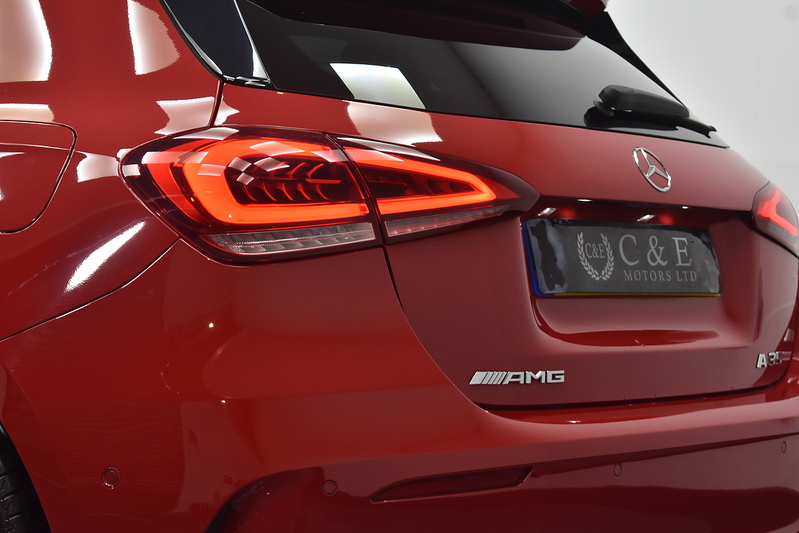 Mercedes-Benz A Class A35 AMG - U6001