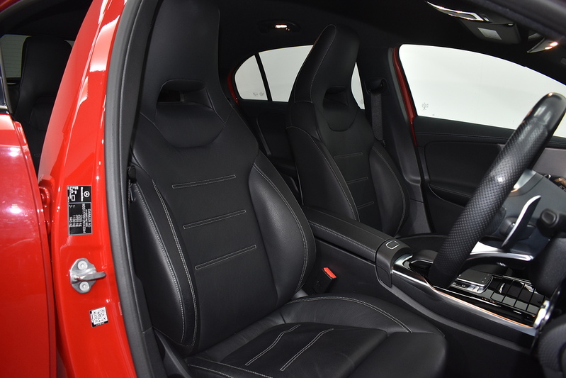 Mercedes-Benz A Class A35 AMG - U6001