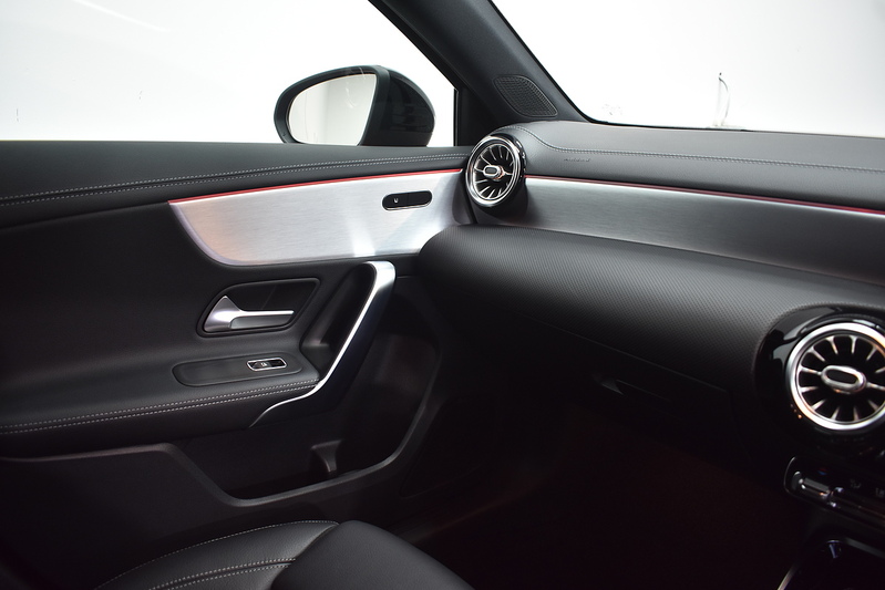 Mercedes-Benz A Class A35 AMG - U6001