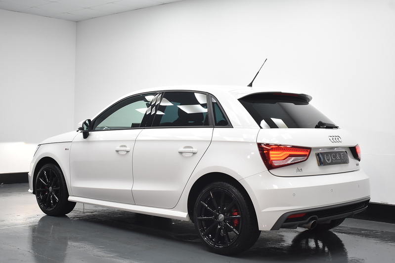 Audi A1 TFSI S line - U6002