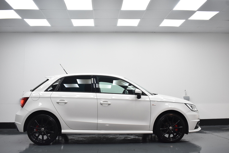 Audi A1 TFSI S line - U6002