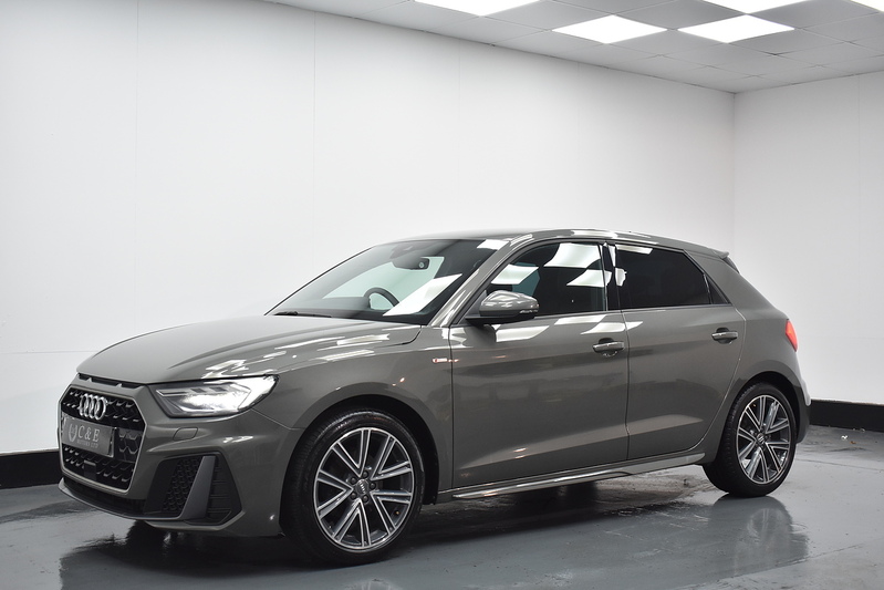 Audi A1 TFSI S line - U6008