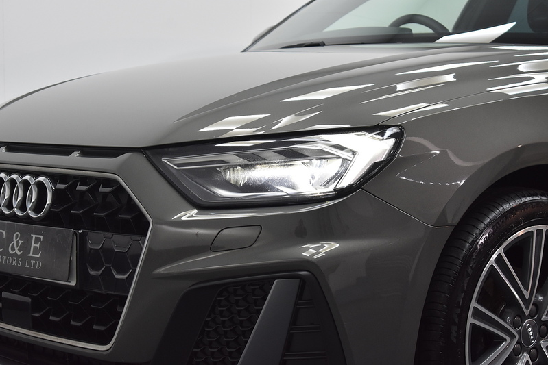 Audi A1 TFSI S line - U6008