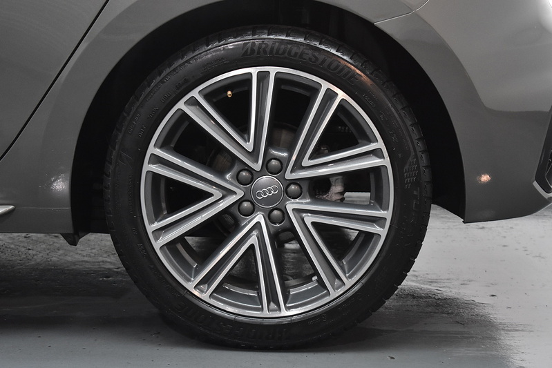 Audi A1 TFSI S line - U6008