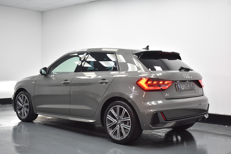Audi A1 TFSI S line - U6008