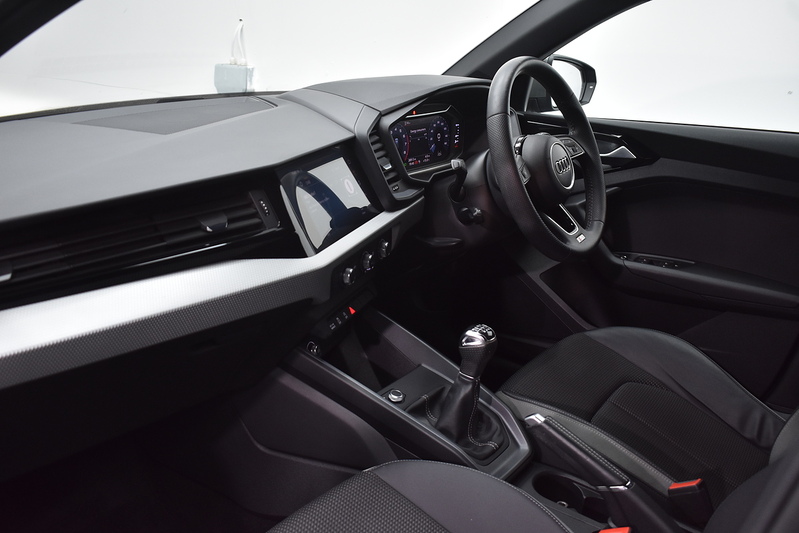 Audi A1 TFSI S line - U6008