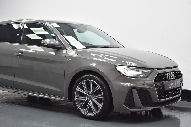 Audi A1 TFSI S line - U6008