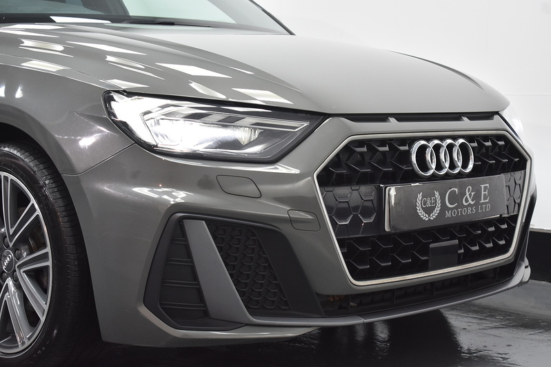 Audi A1 TFSI S line - U6008