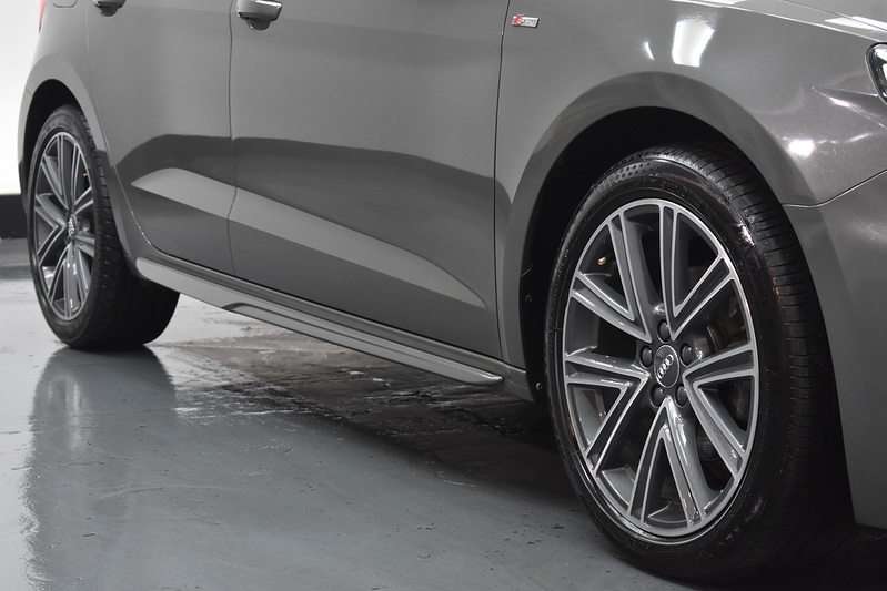 Audi A1 TFSI S line - U6008