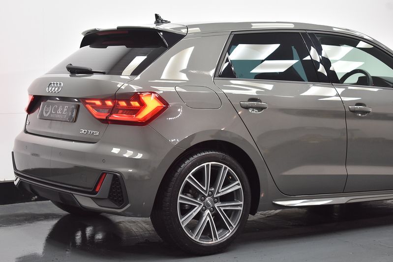 Audi A1 TFSI S line - U6008