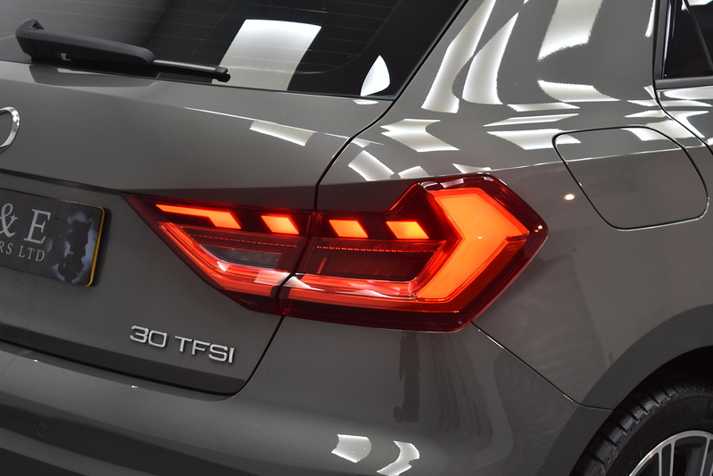 Audi A1 TFSI S line - U6008