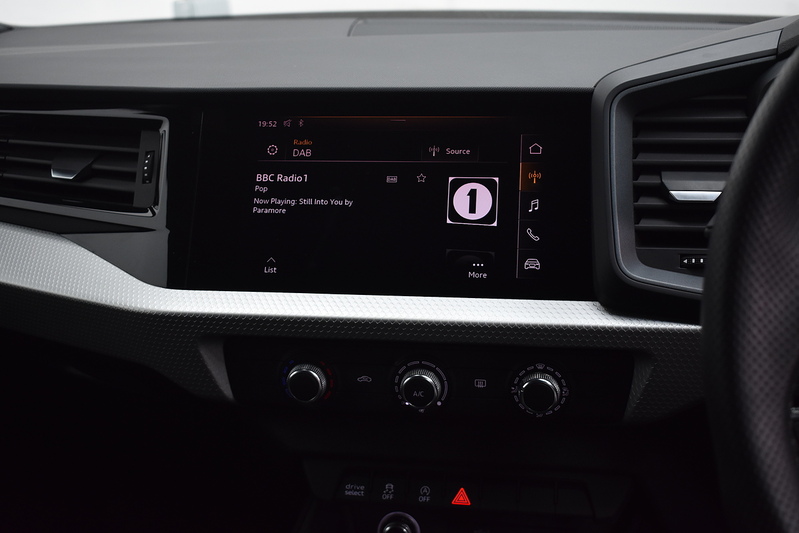 Audi A1 TFSI S line - U6008