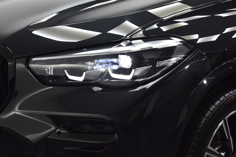 BMW X5 45e M Sport - U6009