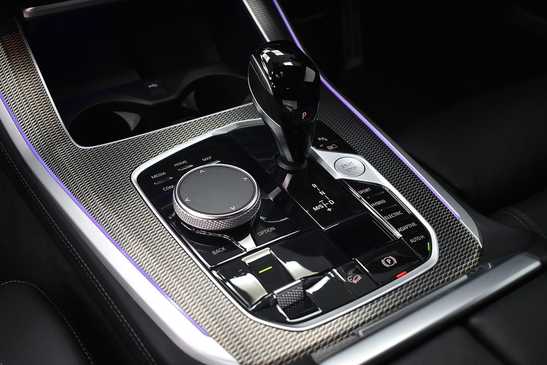 BMW X5 45e M Sport - U6009