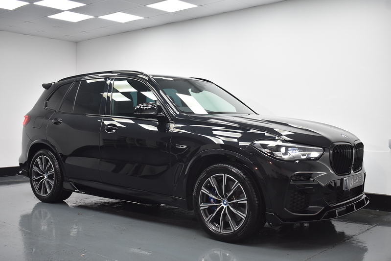 BMW X5 45e M Sport - U6009
