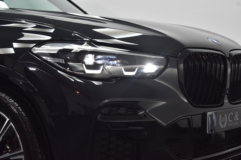 BMW X5 45e M Sport - U6009