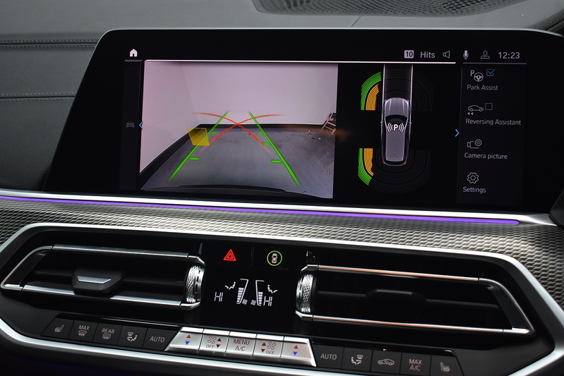 BMW X5 45e M Sport - U6009