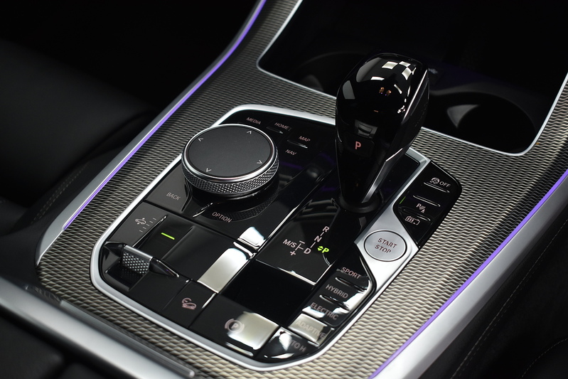 BMW X5 45e M Sport - U6009