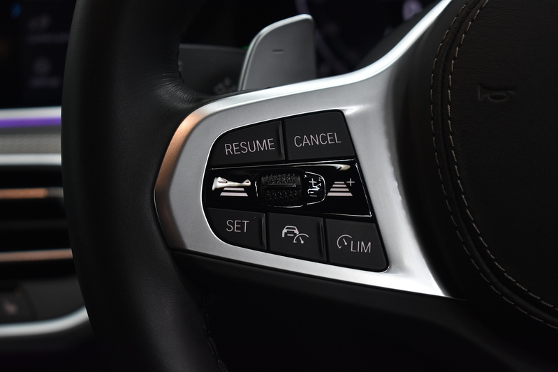 BMW X5 45e M Sport - U6009