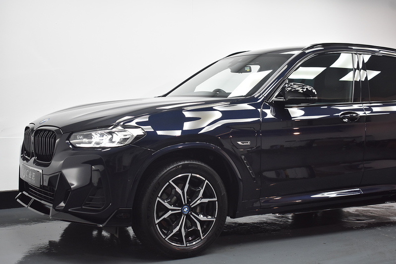 BMW X3 30e M Sport - U6010