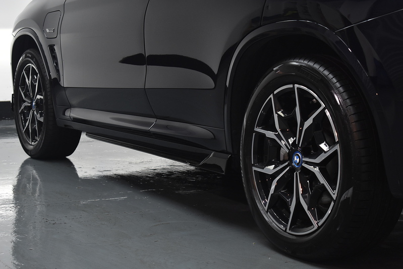 BMW X3 30e M Sport - U6010