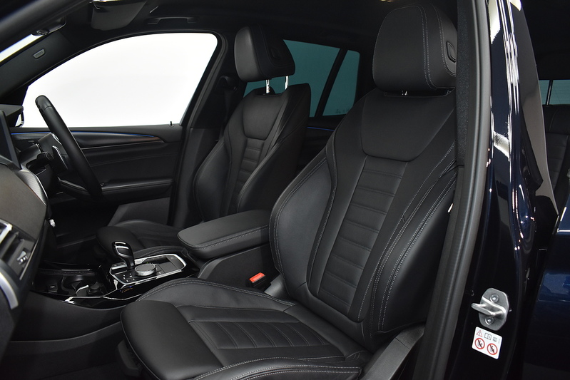 BMW X3 30e M Sport - U6010