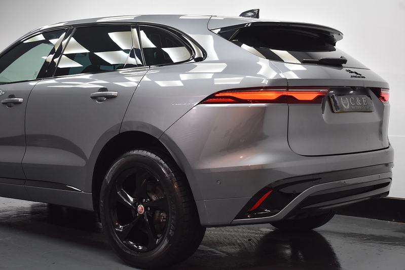 Jaguar F-PACE D200 MHEV R-Dynamic S - U6013