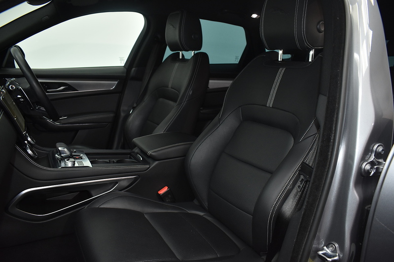 Jaguar F-PACE D200 MHEV R-Dynamic S - U6013