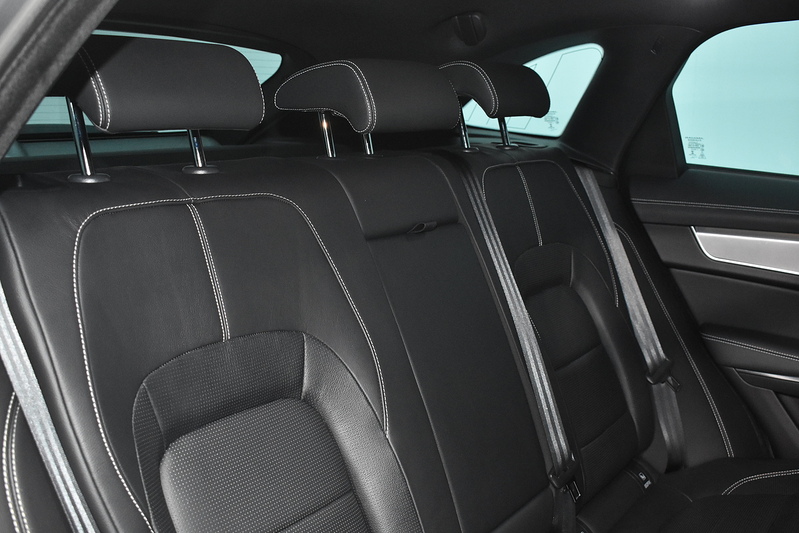 Jaguar F-PACE D200 MHEV R-Dynamic S - U6013