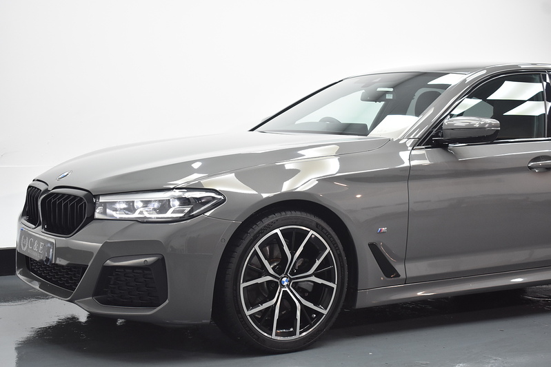 BMW 5 Series 520d MHT M Sport - U6014