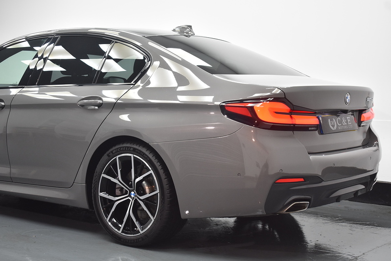 BMW 5 Series 520d MHT M Sport - U6014