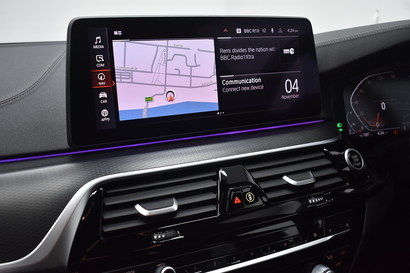 BMW 5 Series 520d MHT M Sport - U6014