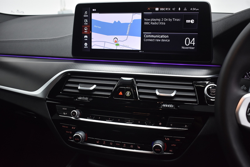 BMW 5 Series 520d MHT M Sport - U6014