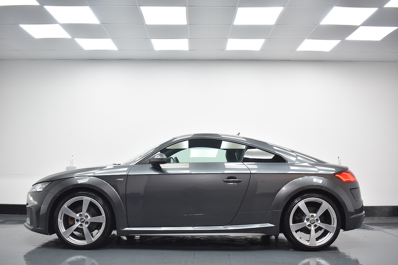 Audi TT TFSI S line - U6015