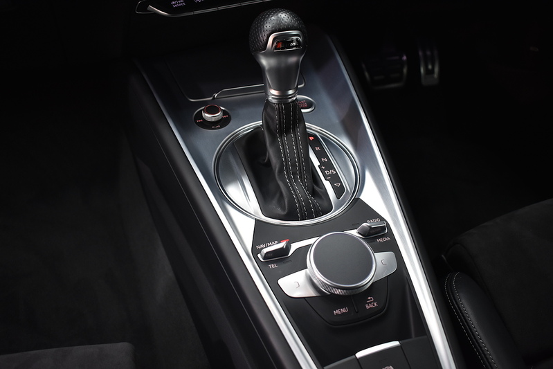 Audi TT TFSI S line - U6015