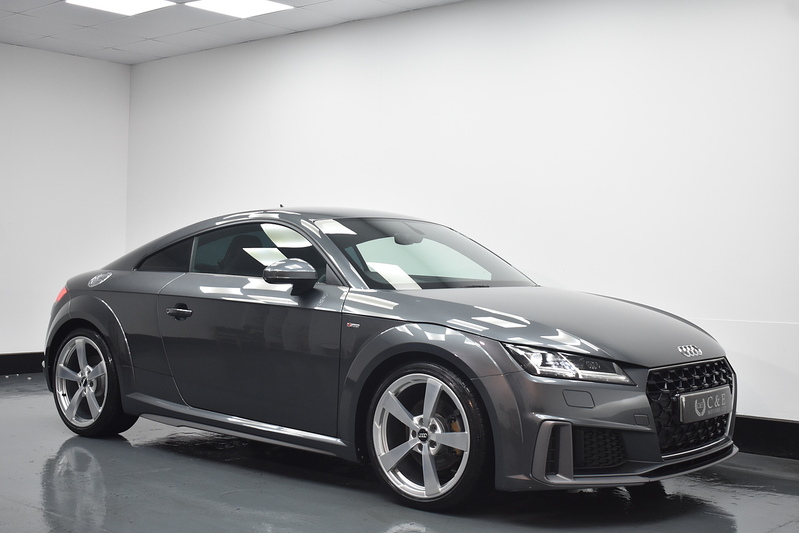 Audi TT TFSI S line - U6015