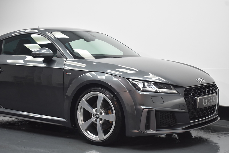 Audi TT TFSI S line - U6015