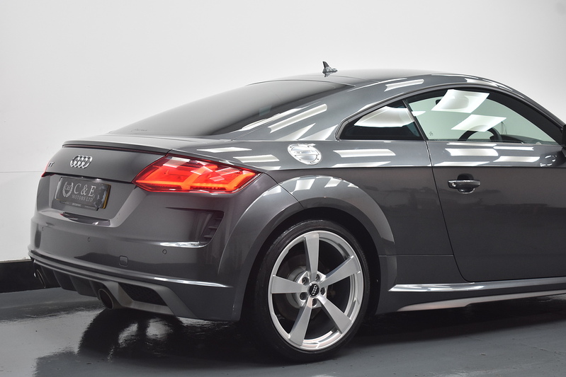 Audi TT TFSI S line - U6015