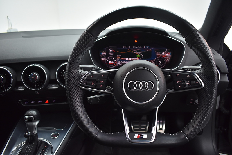 Audi TT TFSI S line - U6015